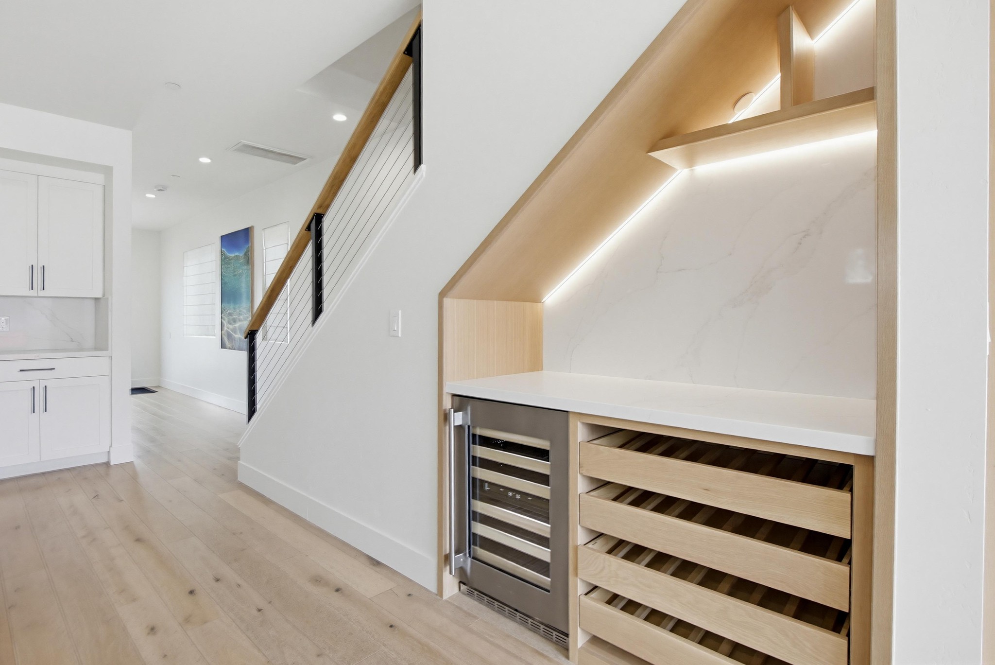 Virtual tour photo 18 of 66 for 851 Wilbur Ave