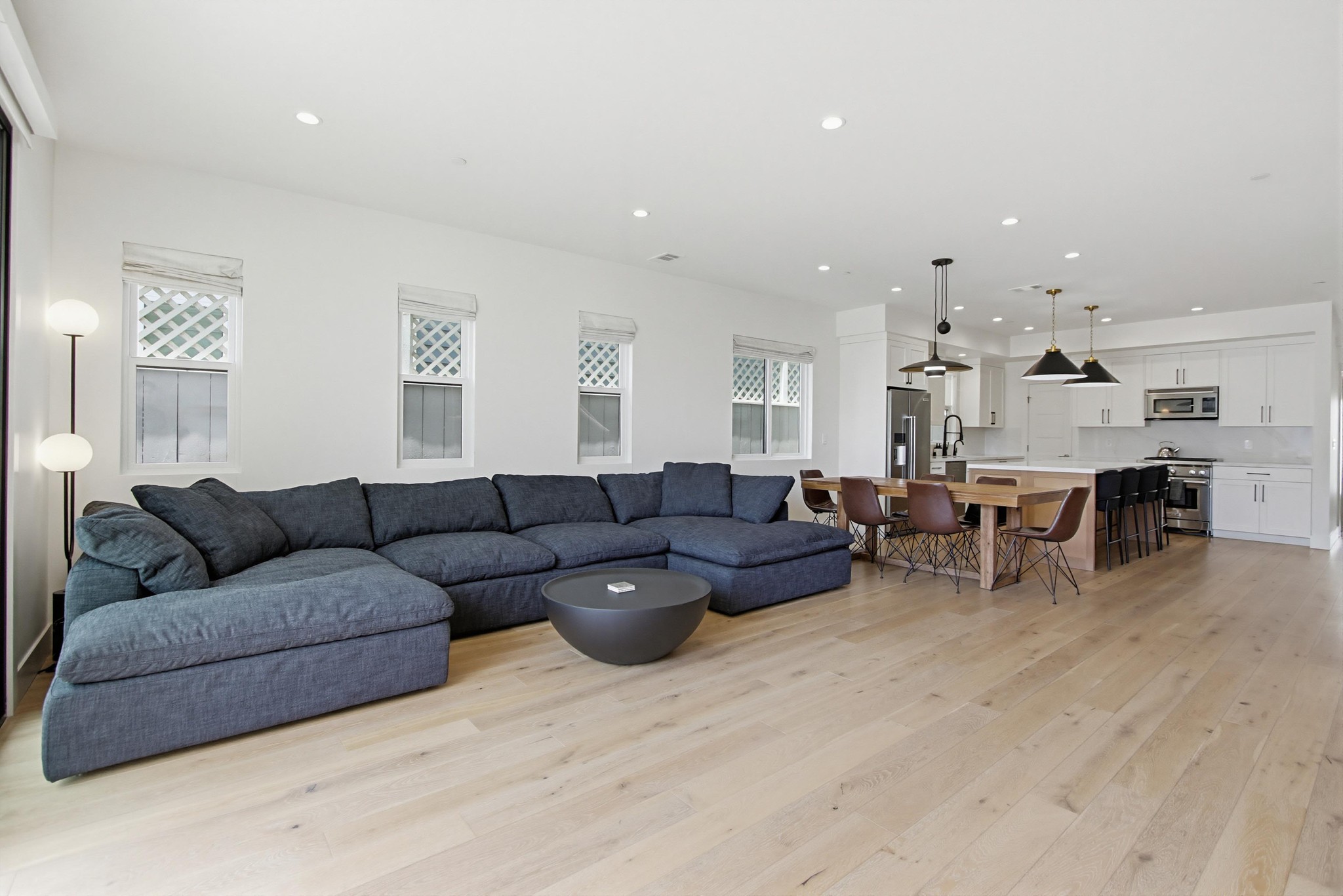 Virtual tour photo 21 of 66 for 851 Wilbur Ave