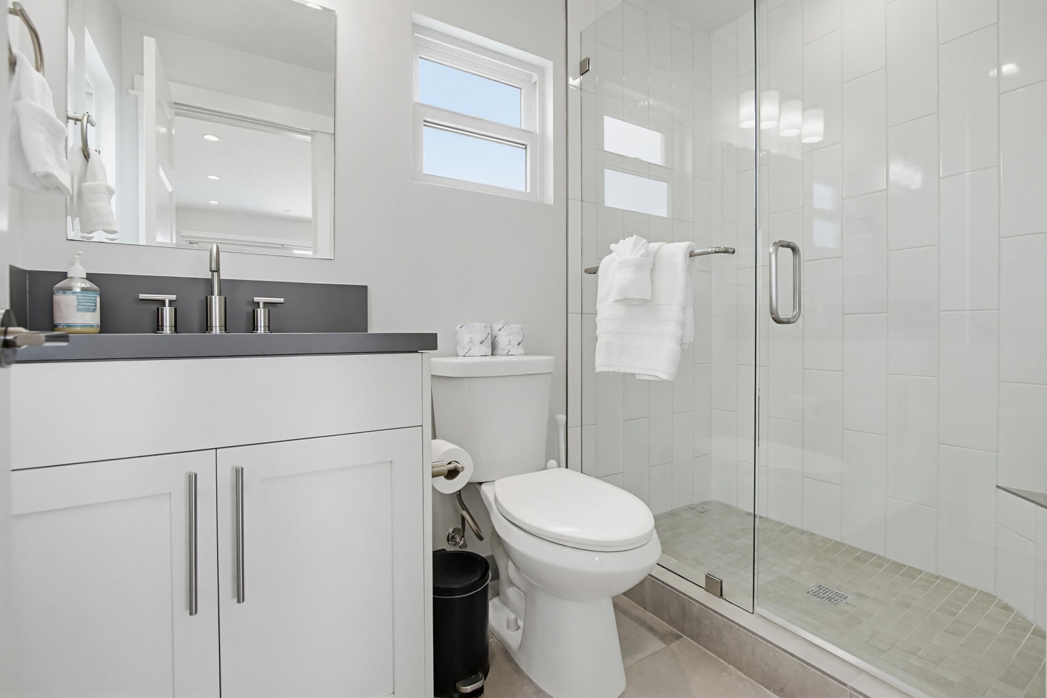 Virtual tour photo 42 of 66 for 851 Wilbur Ave