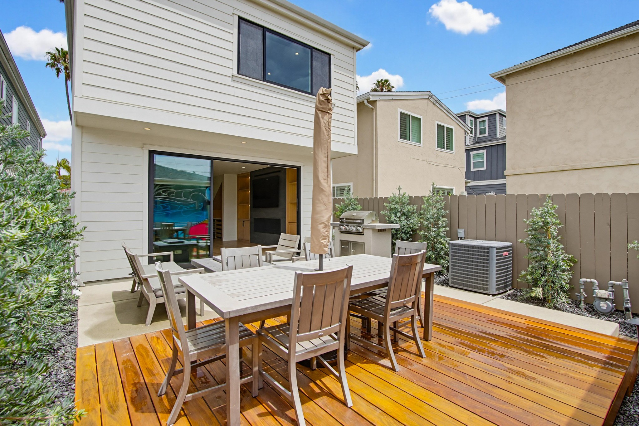 Virtual tour photo 60 of 66 for 851 Wilbur Ave