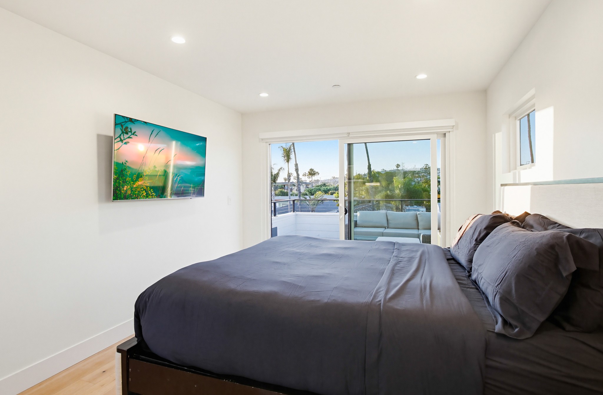 Virtual tour photo 39 of 67 for 851 Wilbur Ave
