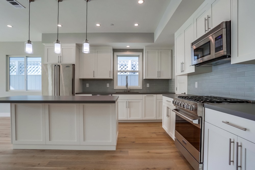 Virtual tour photo 14 of 32 for 851 Wilbur Ave