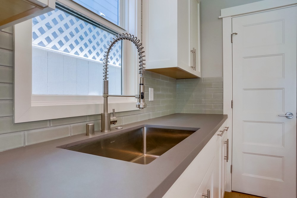 Virtual tour photo 16 of 32 for 851 Wilbur Ave