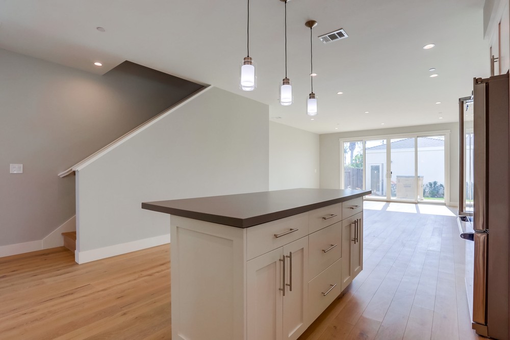 Virtual tour photo 18 of 32 for 851 Wilbur Ave