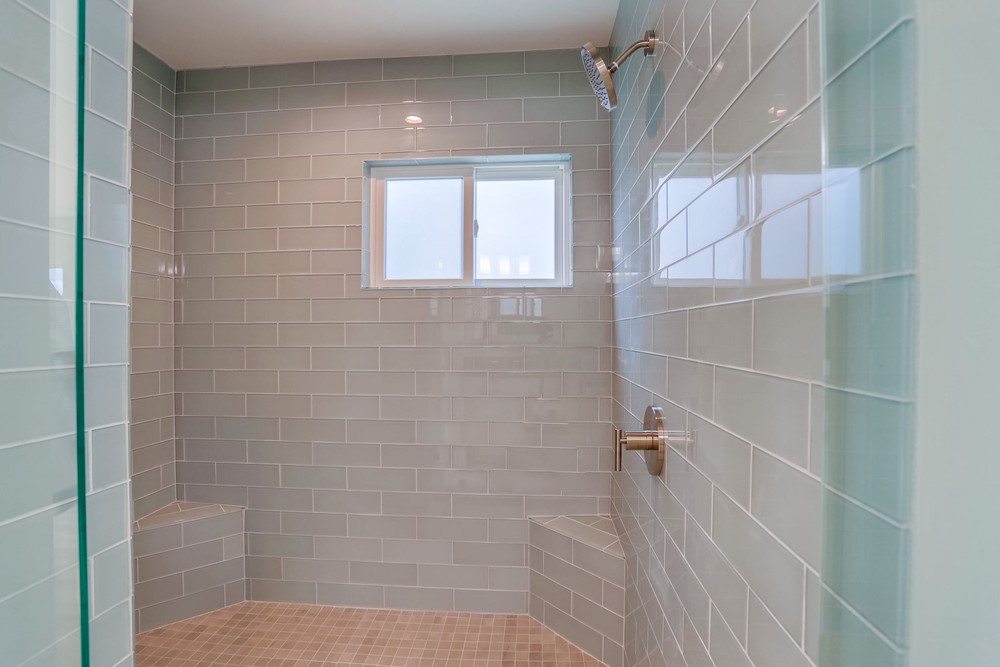 Virtual tour photo 29 of 32 for 851 Wilbur Ave