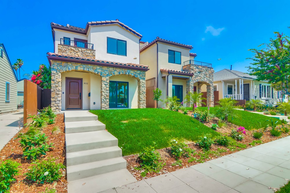 Virtual tour photo 1 of 65 for 852 Beryl St