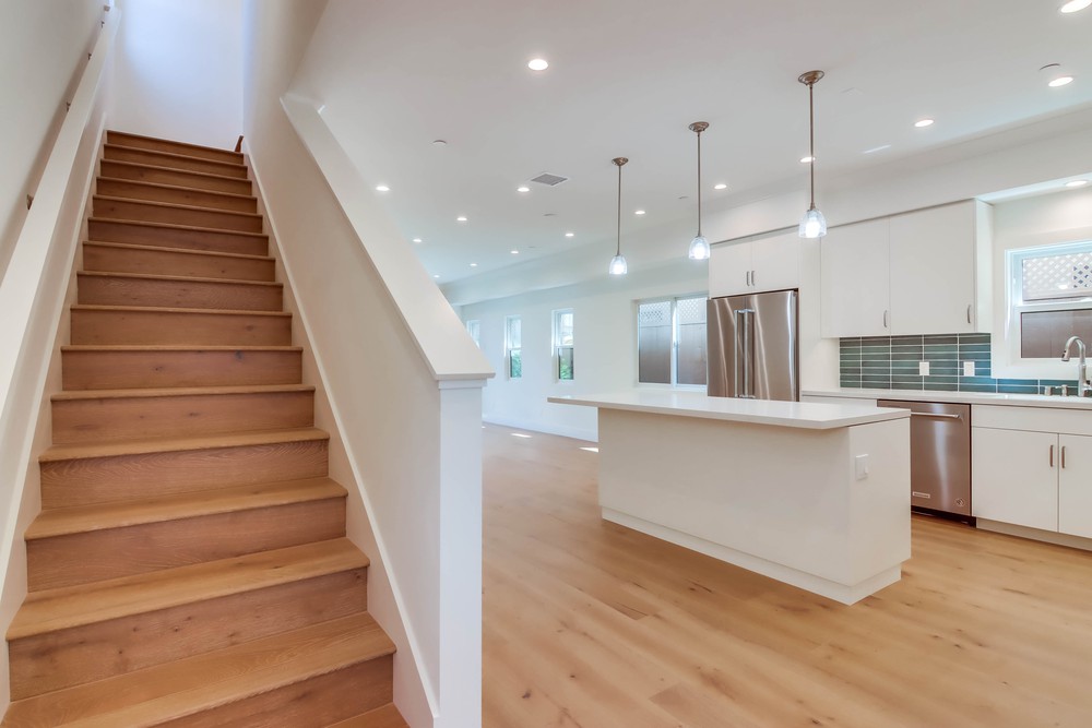 Virtual tour photo 11 of 65 for 852 Beryl St
