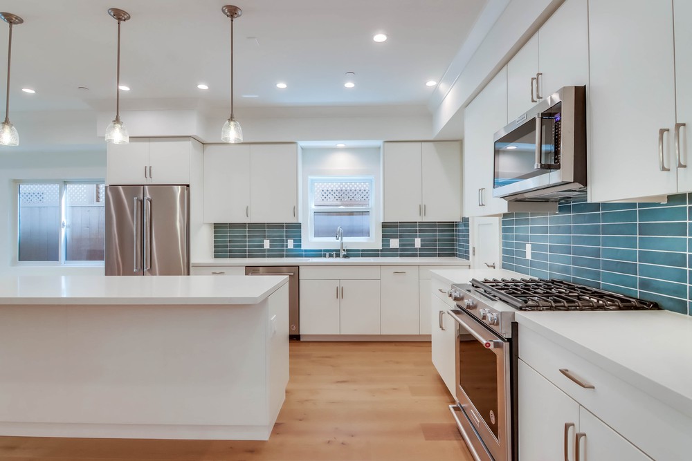 Virtual tour photo 12 of 65 for 852 Beryl St