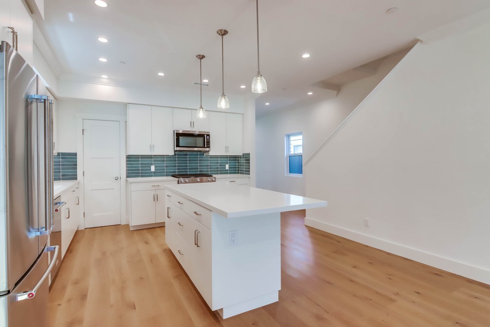 Virtual tour photo 15 of 65 for 852 Beryl St