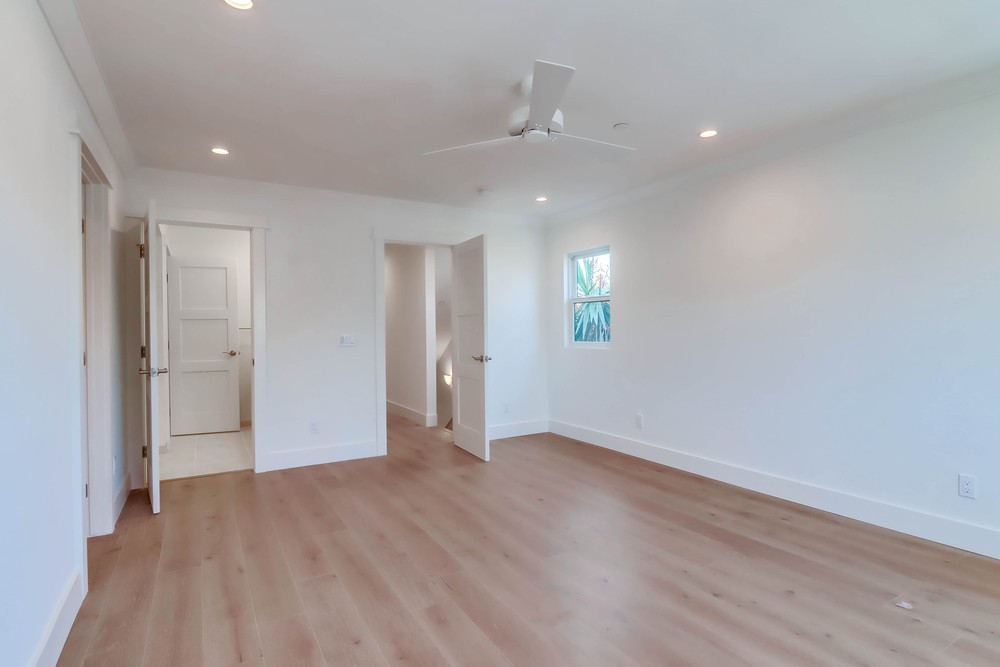Virtual tour photo 31 of 65 for 852 Beryl St