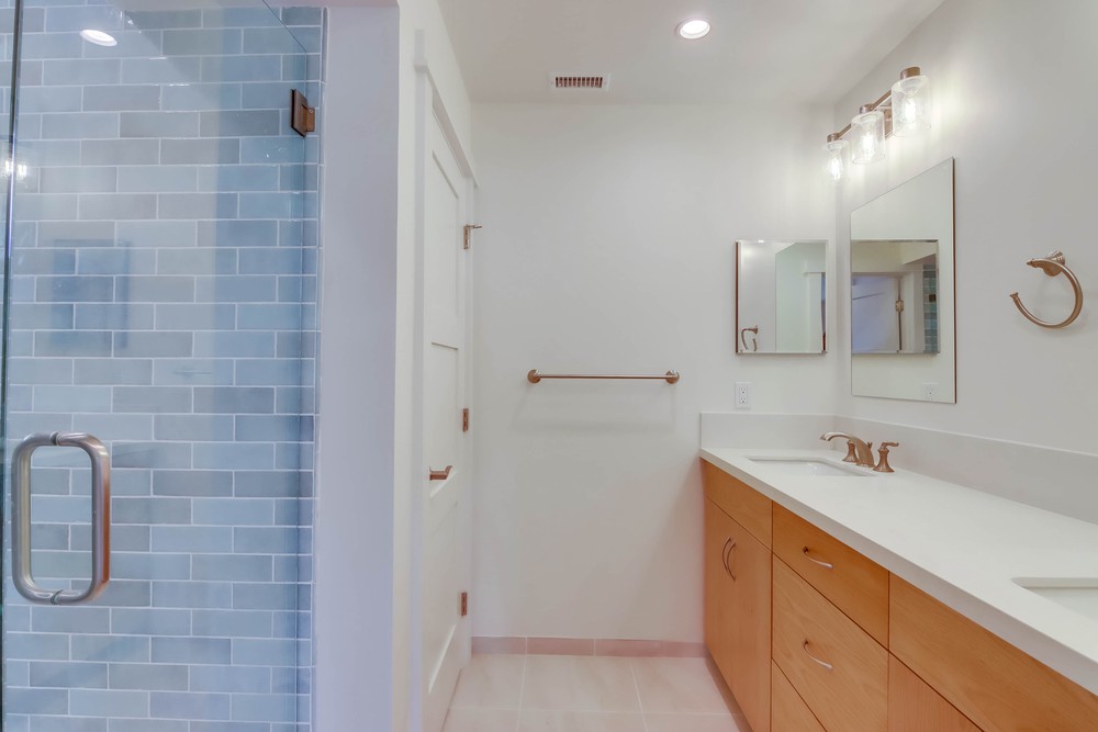 Virtual tour photo 34 of 65 for 852 Beryl St