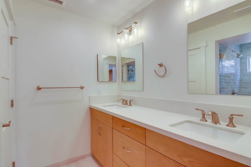 Virtual tour photo 35 of 65 for 852 Beryl St