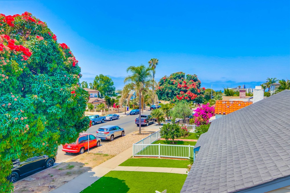 Virtual tour photo 46 of 65 for 852 Beryl St
