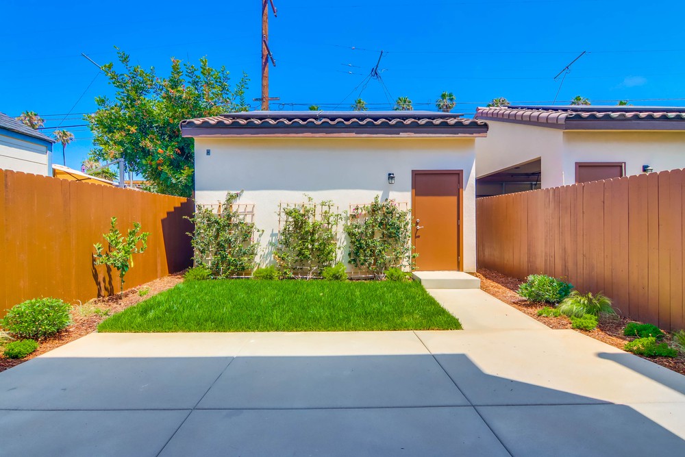 Virtual tour photo 62 of 65 for 852 Beryl St
