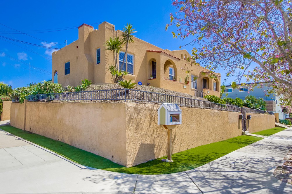 Virtual tour photo 3 of 83 for 853 27th St