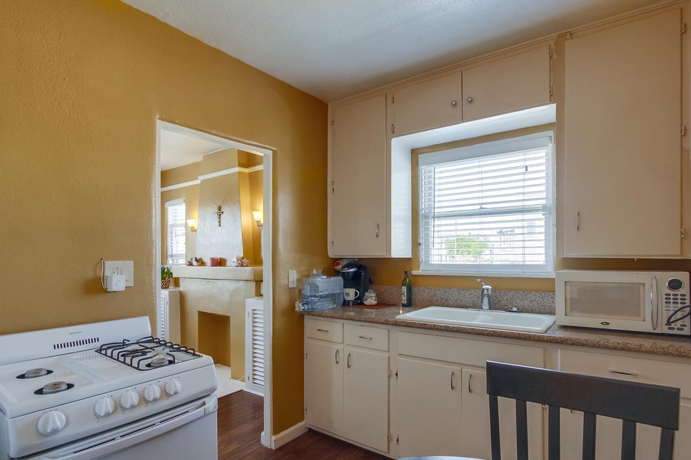 Virtual tour photo 17 of 83 for 853 27th St