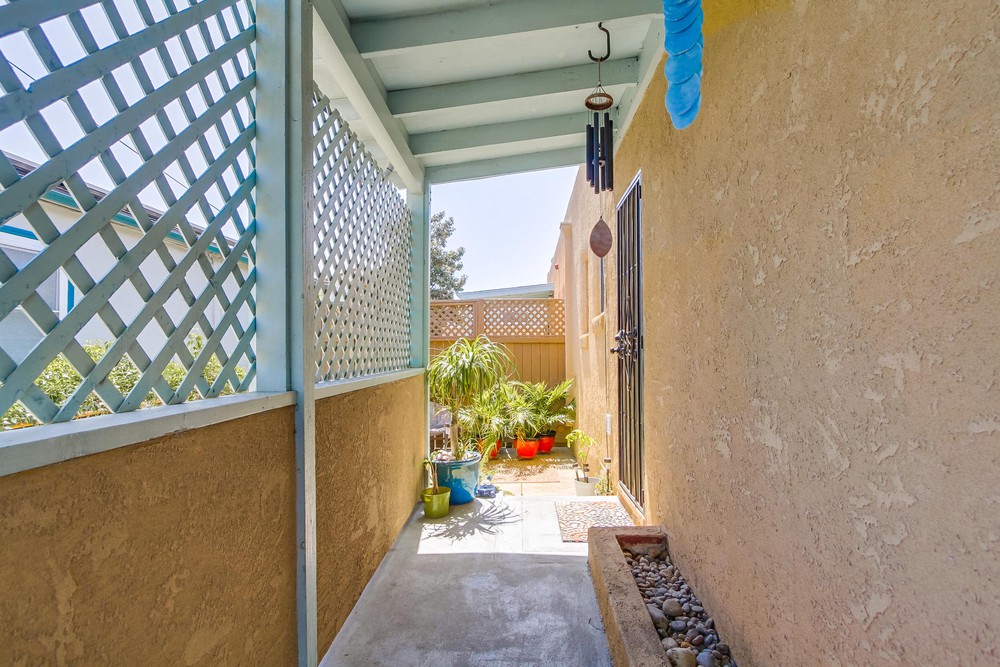 Virtual tour photo 33 of 83 for 853 27th St