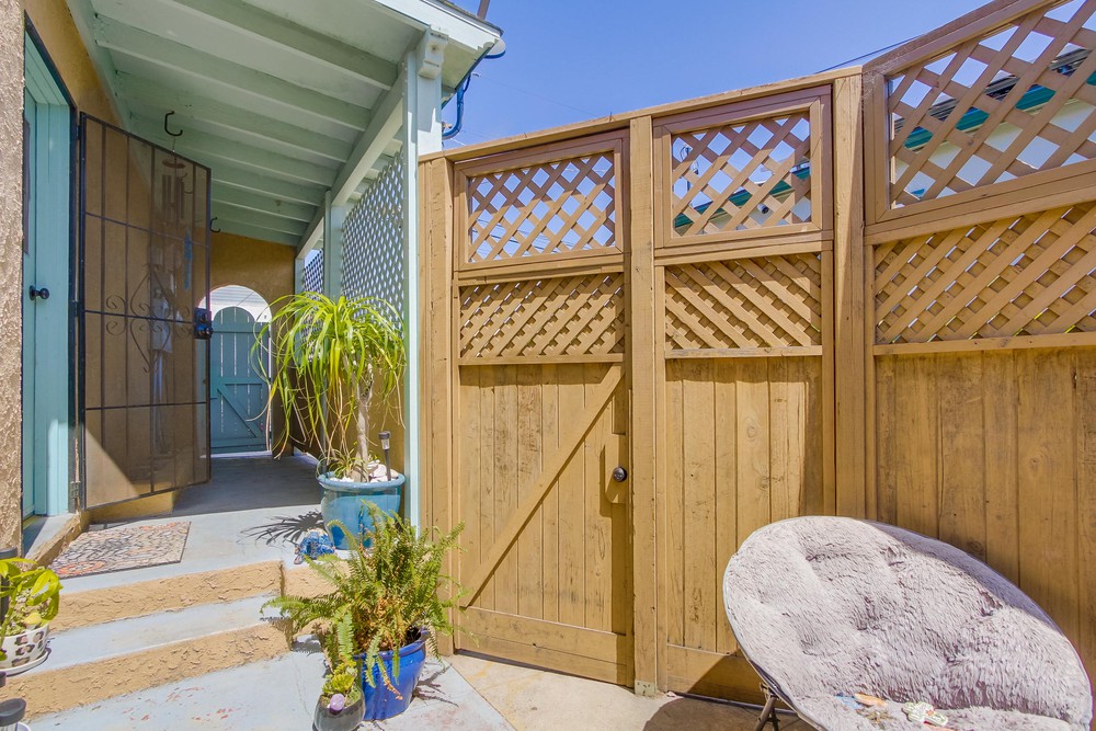 Virtual tour photo 37 of 83 for 853 27th St