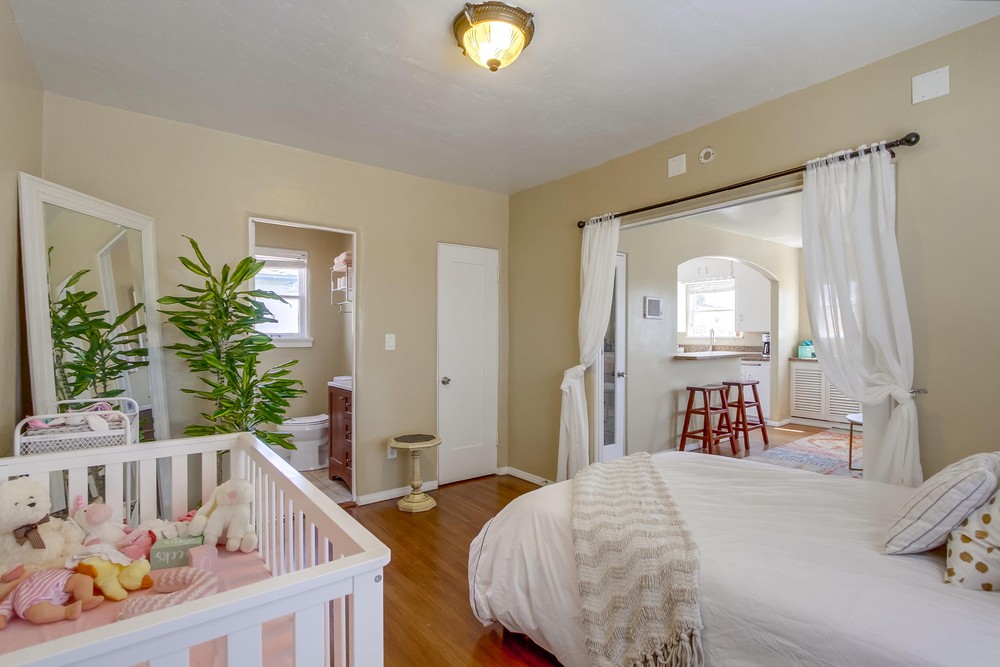 Virtual tour photo 65 of 83 for 853 27th St