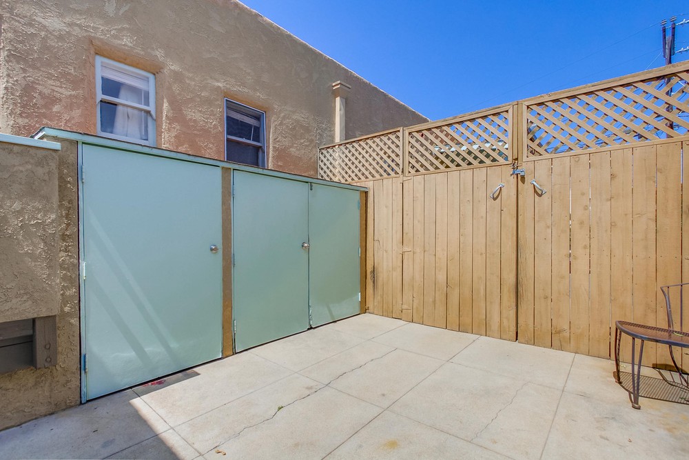 Virtual tour photo 77 of 83 for 853 27th St