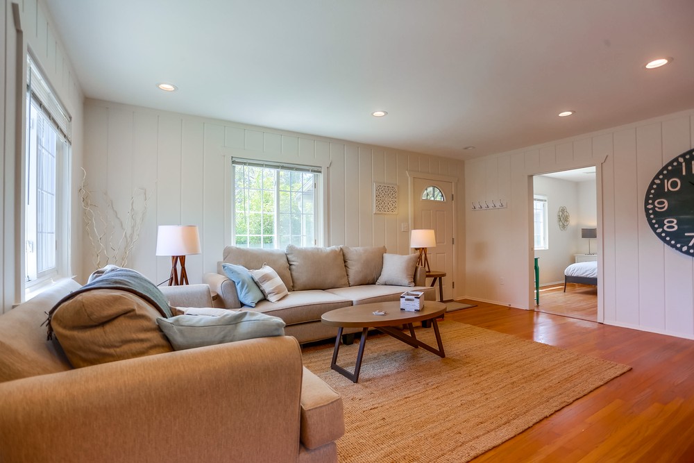 Virtual tour photo 10 of 29 for 853 Opal St
