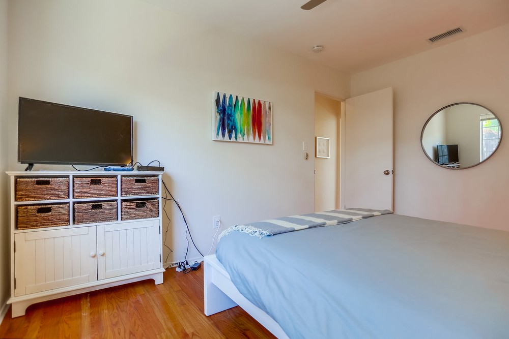 Virtual tour photo 21 of 29 for 853 Opal St