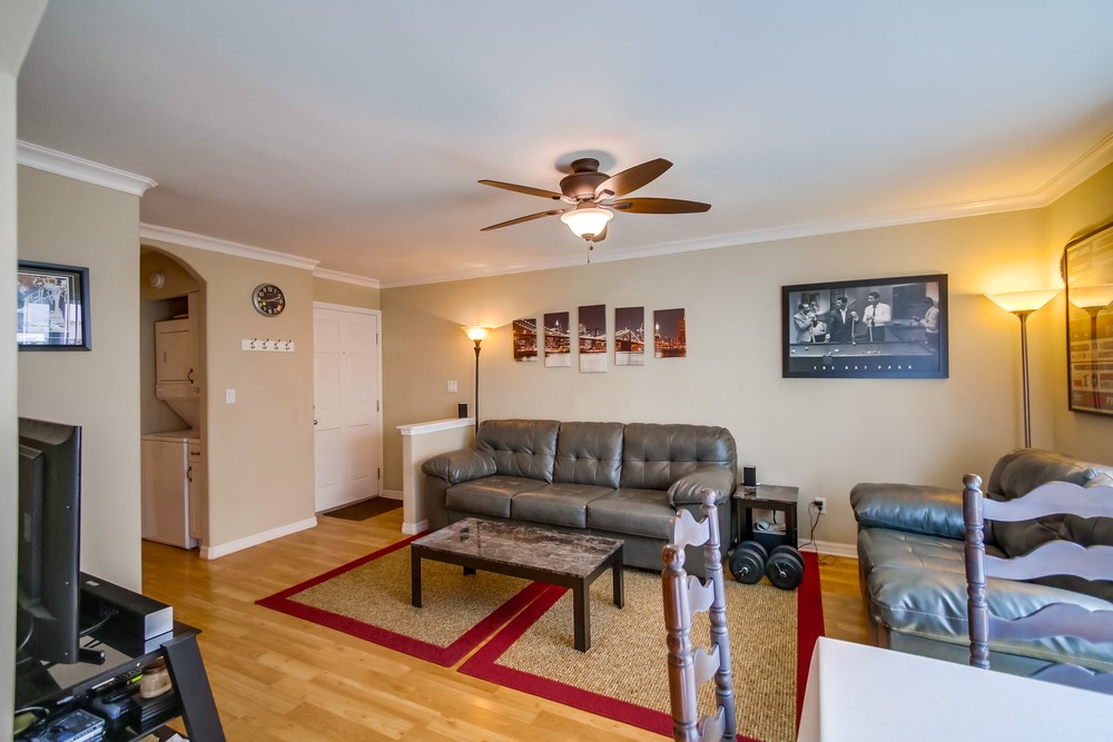 Virtual tour photo 13 of 32 for 853 Thomas Ave #1