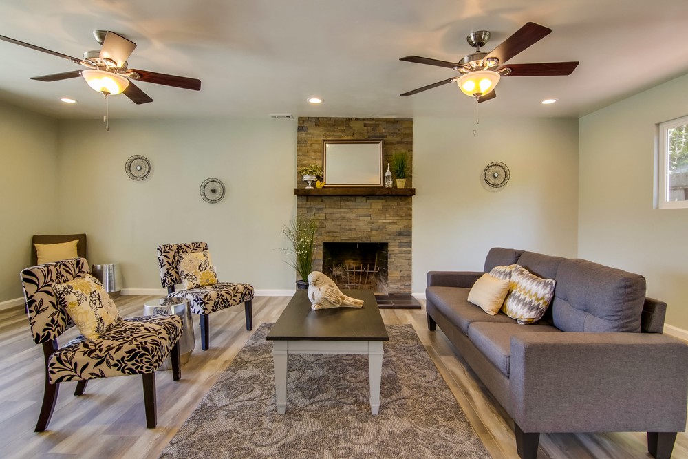 Virtual tour photo 9 of 47 for 8533 Hudson Dr