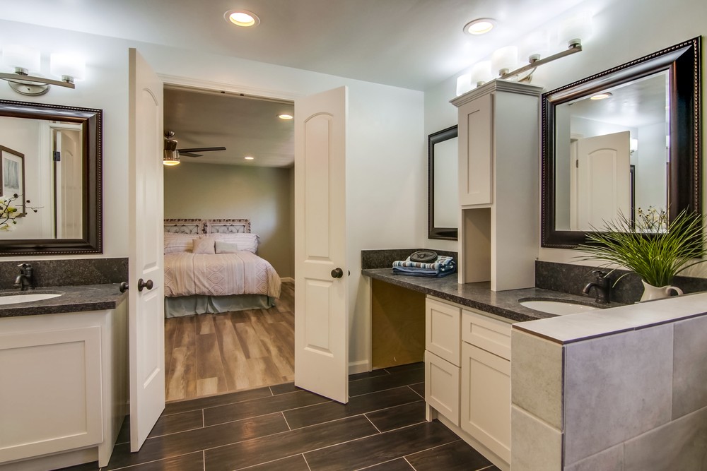 Virtual tour photo 35 of 47 for 8533 Hudson Dr