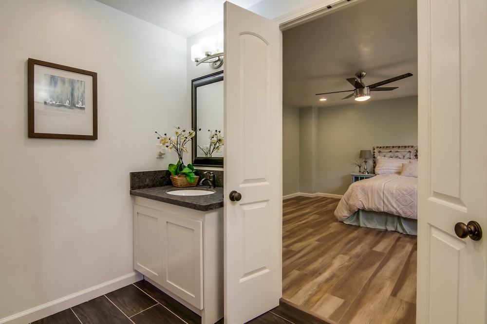 Virtual tour photo 36 of 47 for 8533 Hudson Dr