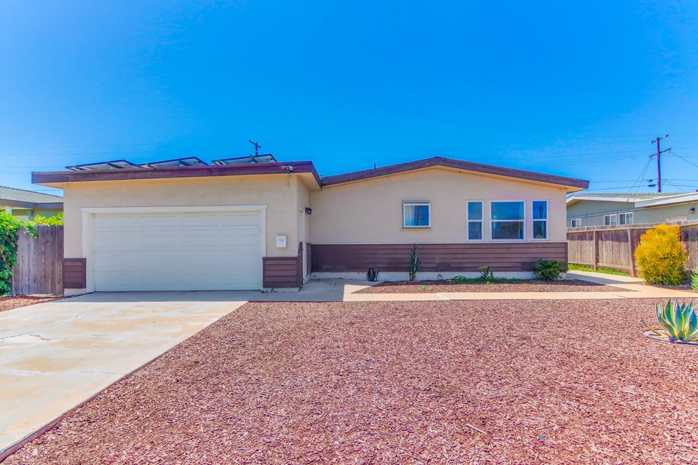 Virtual tour photo 5 of 41 for 854 Harwood St