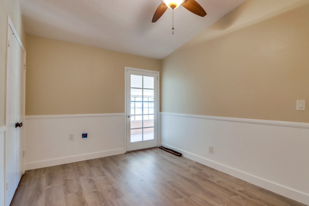 Virtual tour photo 30 of 41 for 854 Harwood St