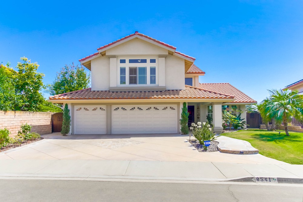 Virtual tour photo 1 of 61 for 8541 Clatsop Ln