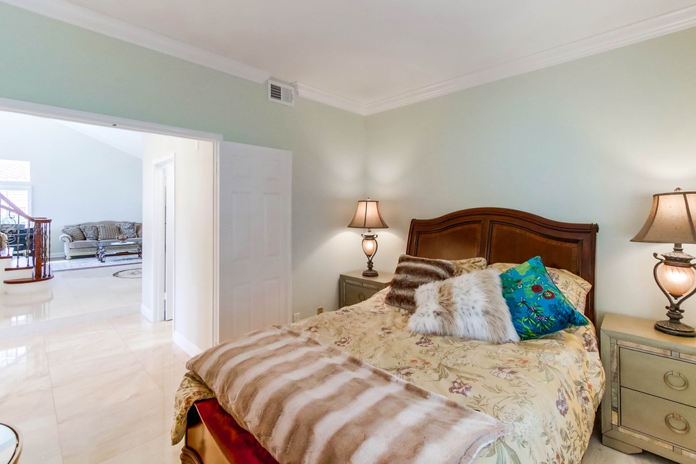 Virtual tour photo 39 of 61 for 8541 Clatsop Ln
