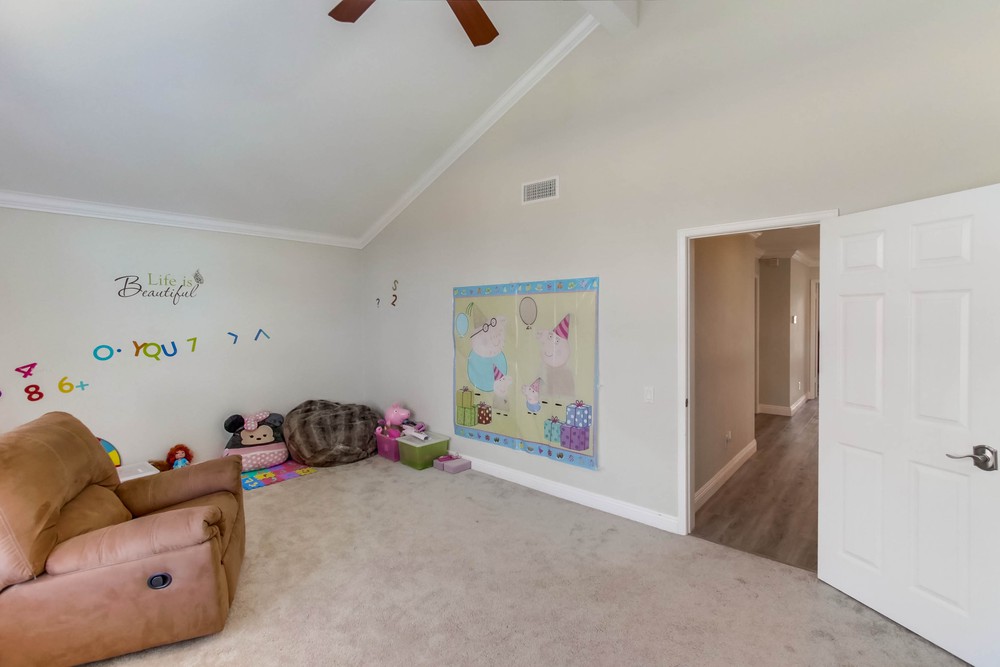 Virtual tour photo 46 of 61 for 8541 Clatsop Ln