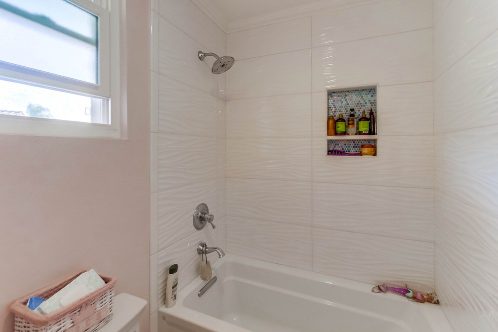 Virtual tour photo 52 of 61 for 8541 Clatsop Ln
