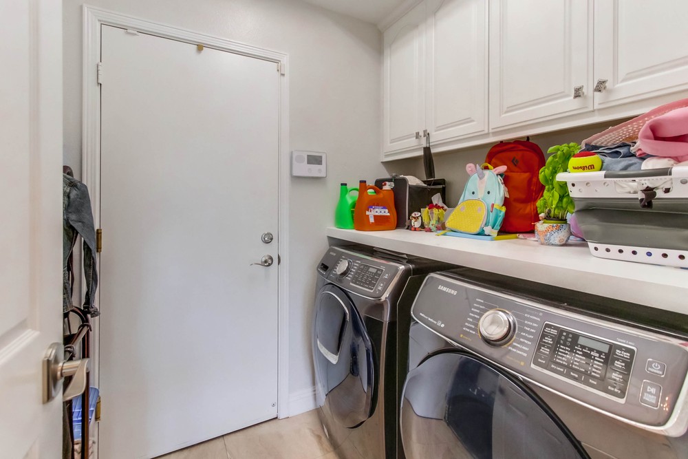 Virtual tour photo 53 of 61 for 8541 Clatsop Ln