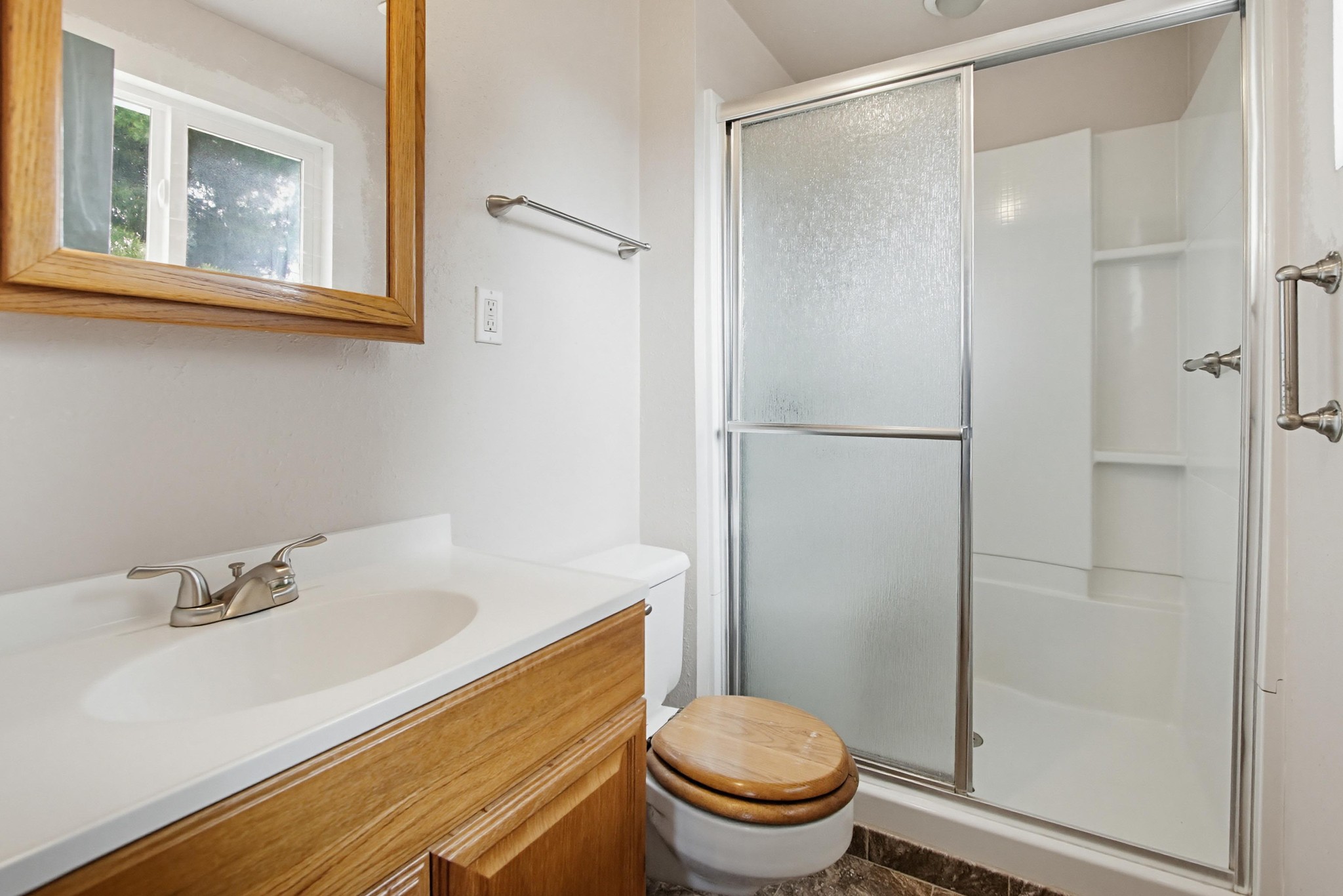 Virtual tour photo 25 of 38 for 8549 De Vos Dr