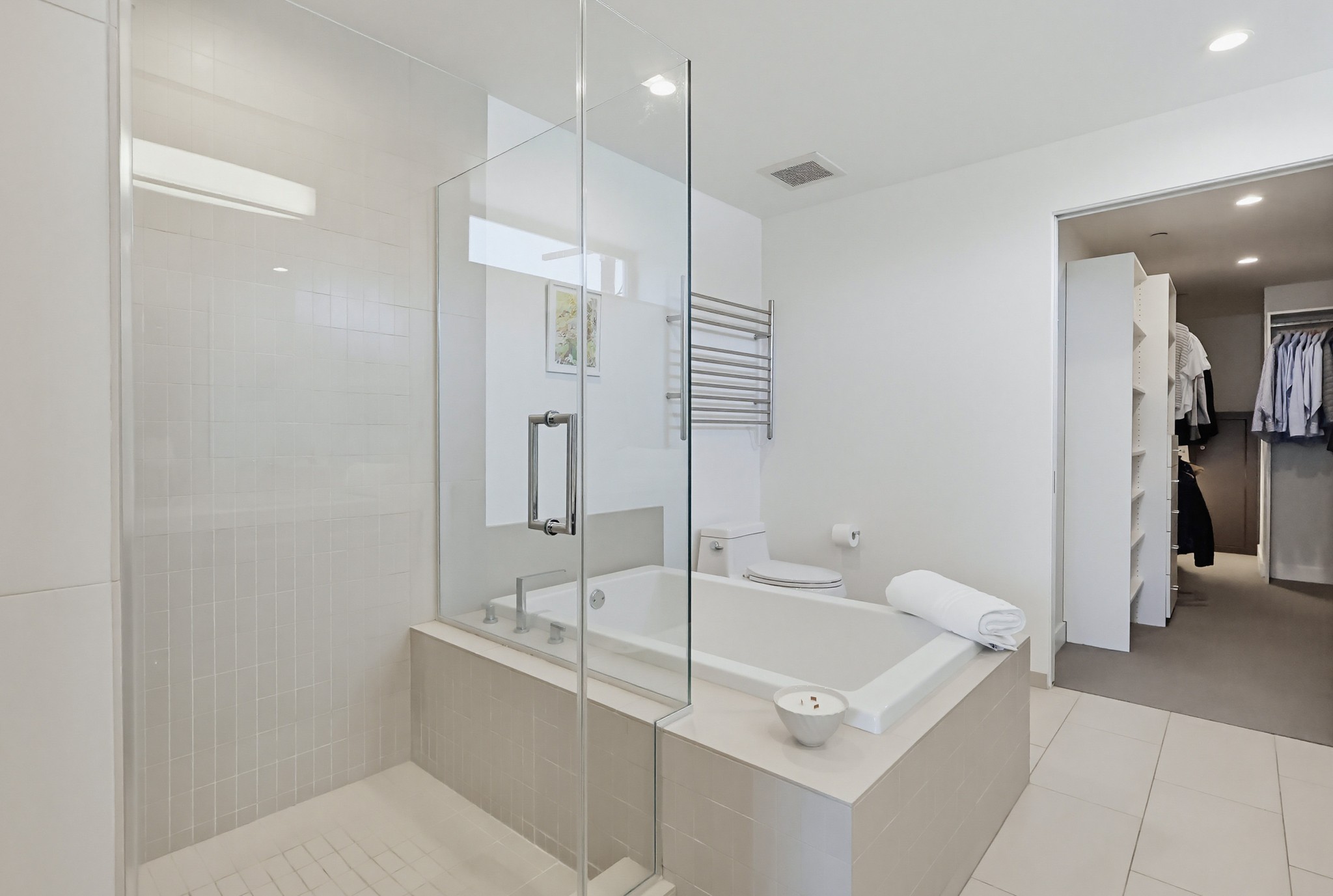 Virtual tour photo 29 of 54 for 855 Croft Ave #302
