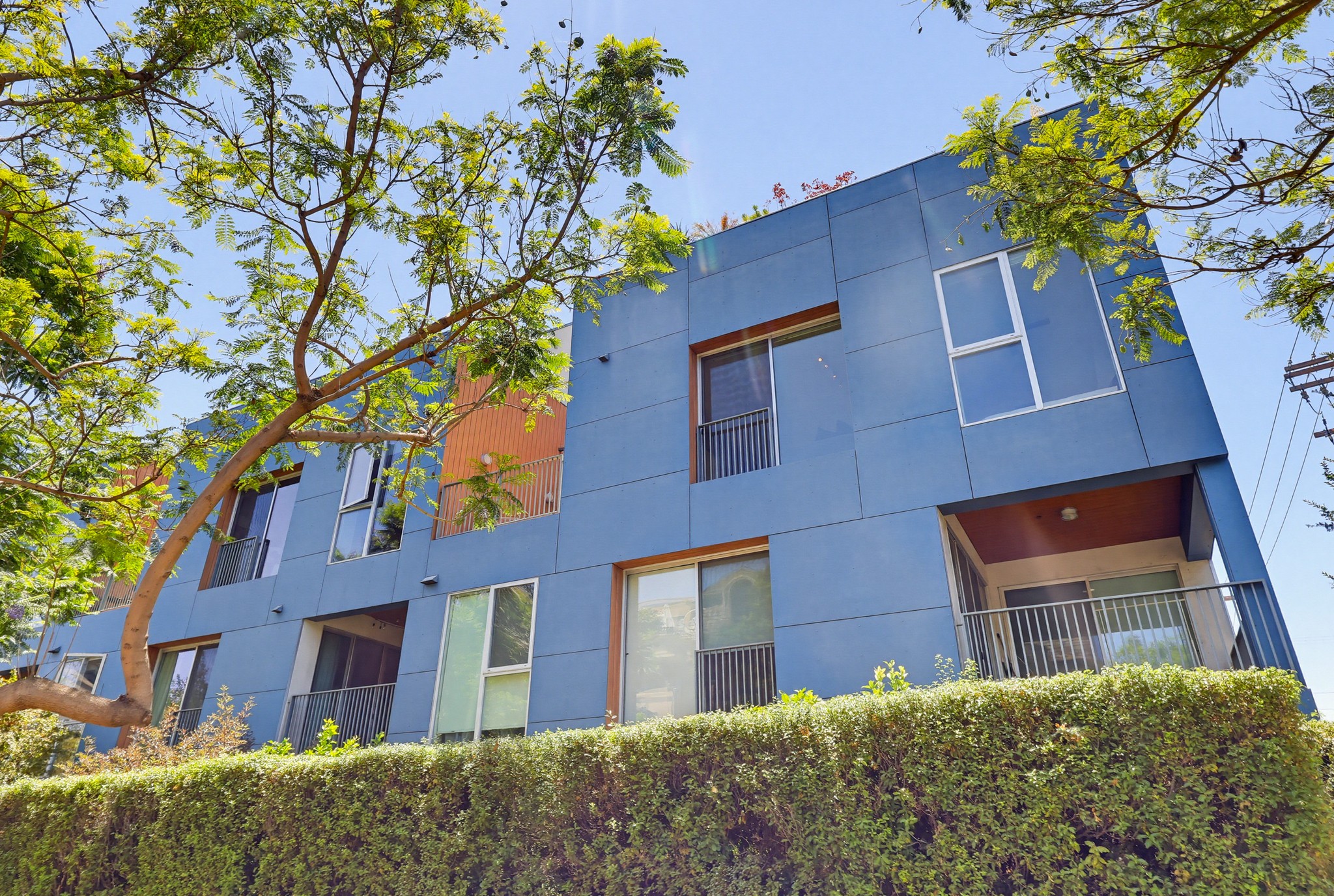 Virtual tour photo 7 of 54 for 855 Croft Ave #302