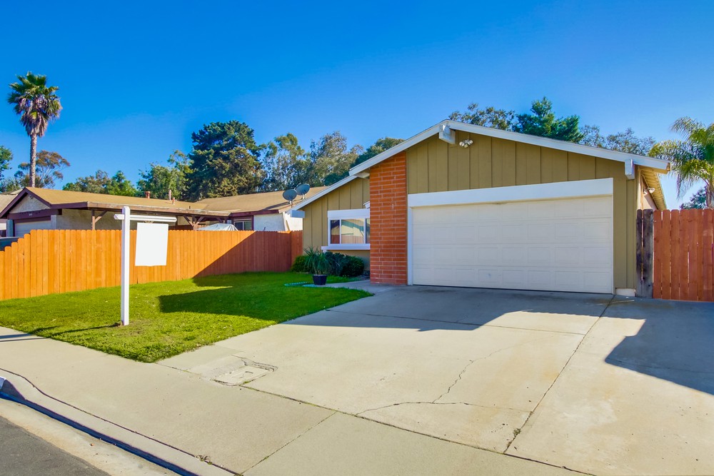 Virtual tour photo 4 of 29 for 8551 Hydra Ln