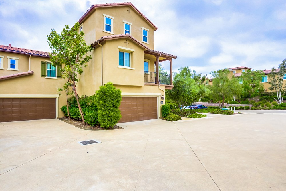 Virtual tour photo 3 of 37 for 8551 Old Stonefield Chase
