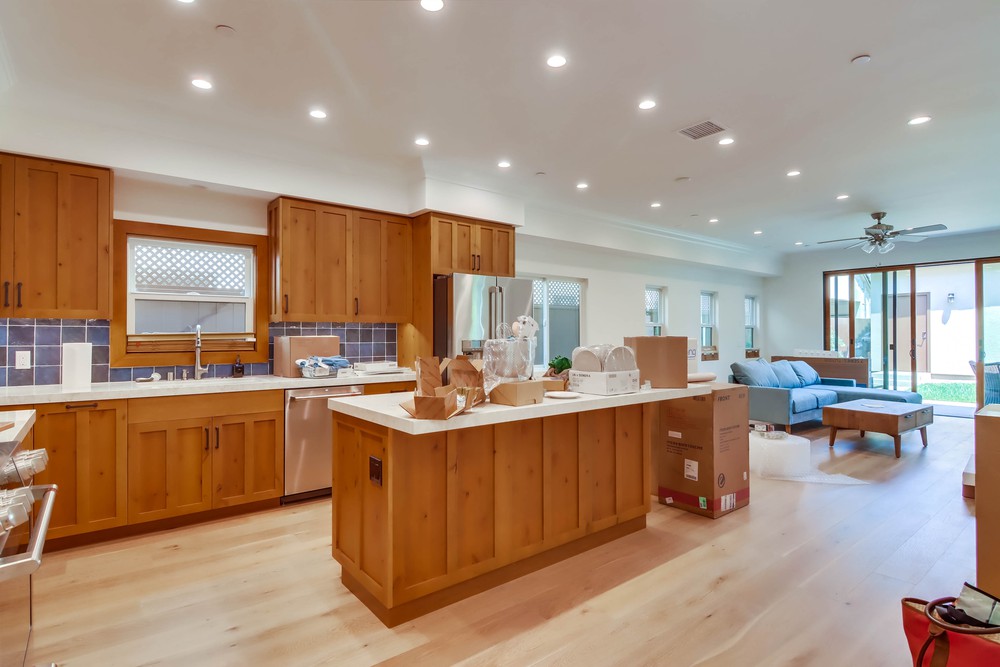 Virtual tour photo 11 of 26 for 856 Beryl St