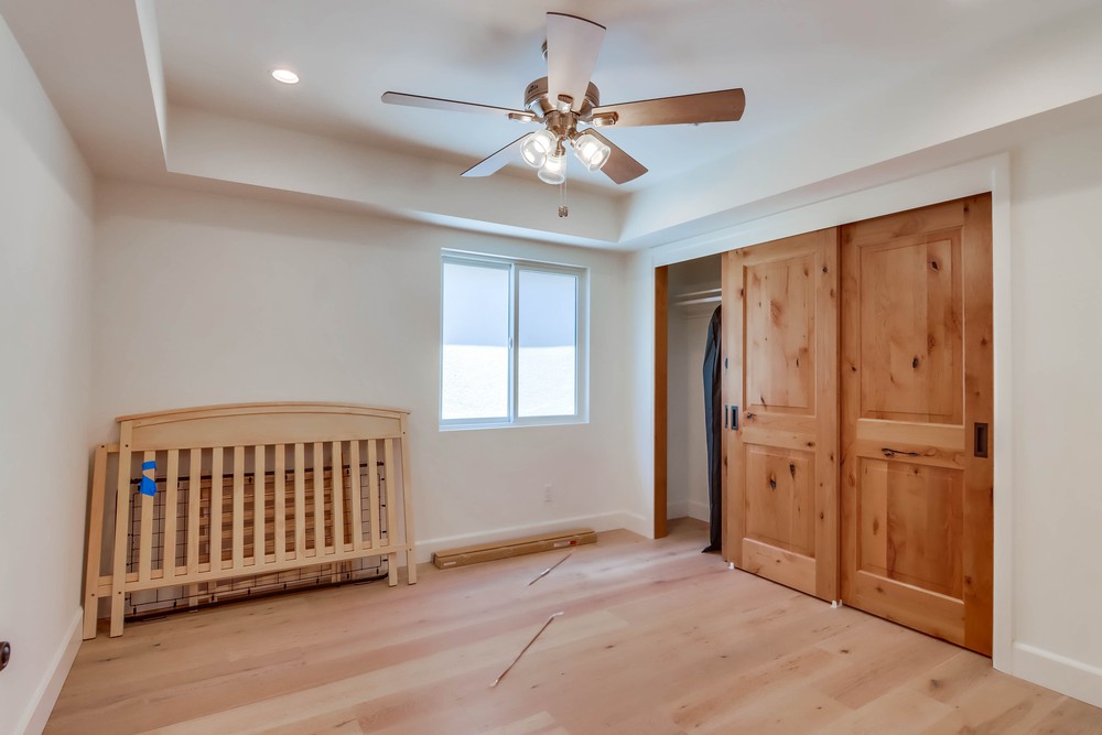 Virtual tour photo 18 of 26 for 856 Beryl St