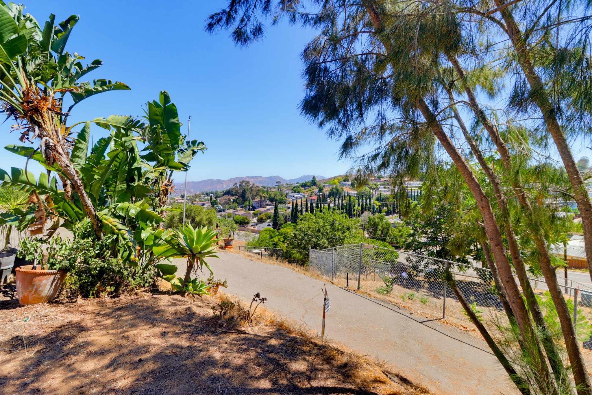 Virtual tour photo 7 of 59 for 8560 1/2 Winter Gdns Blvd