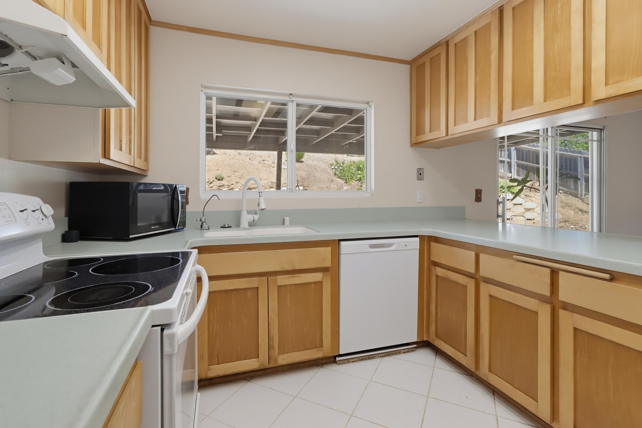 Virtual tour photo 26 of 59 for 8560 1/2 Winter Gdns Blvd