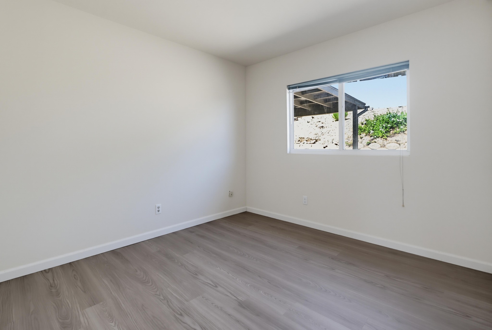 Virtual tour photo 40 of 59 for 8560 1/2 Winter Gdns Blvd