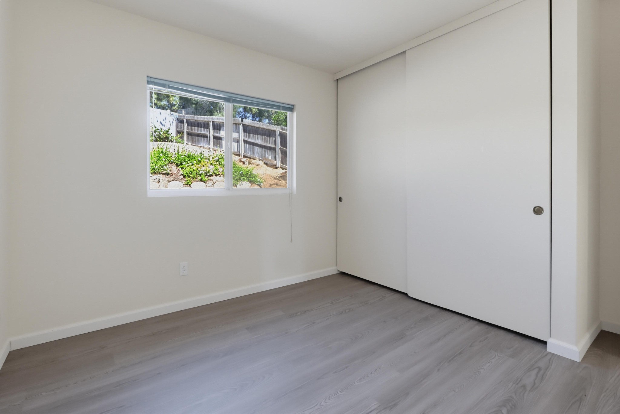 Virtual tour photo 41 of 59 for 8560 1/2 Winter Gdns Blvd