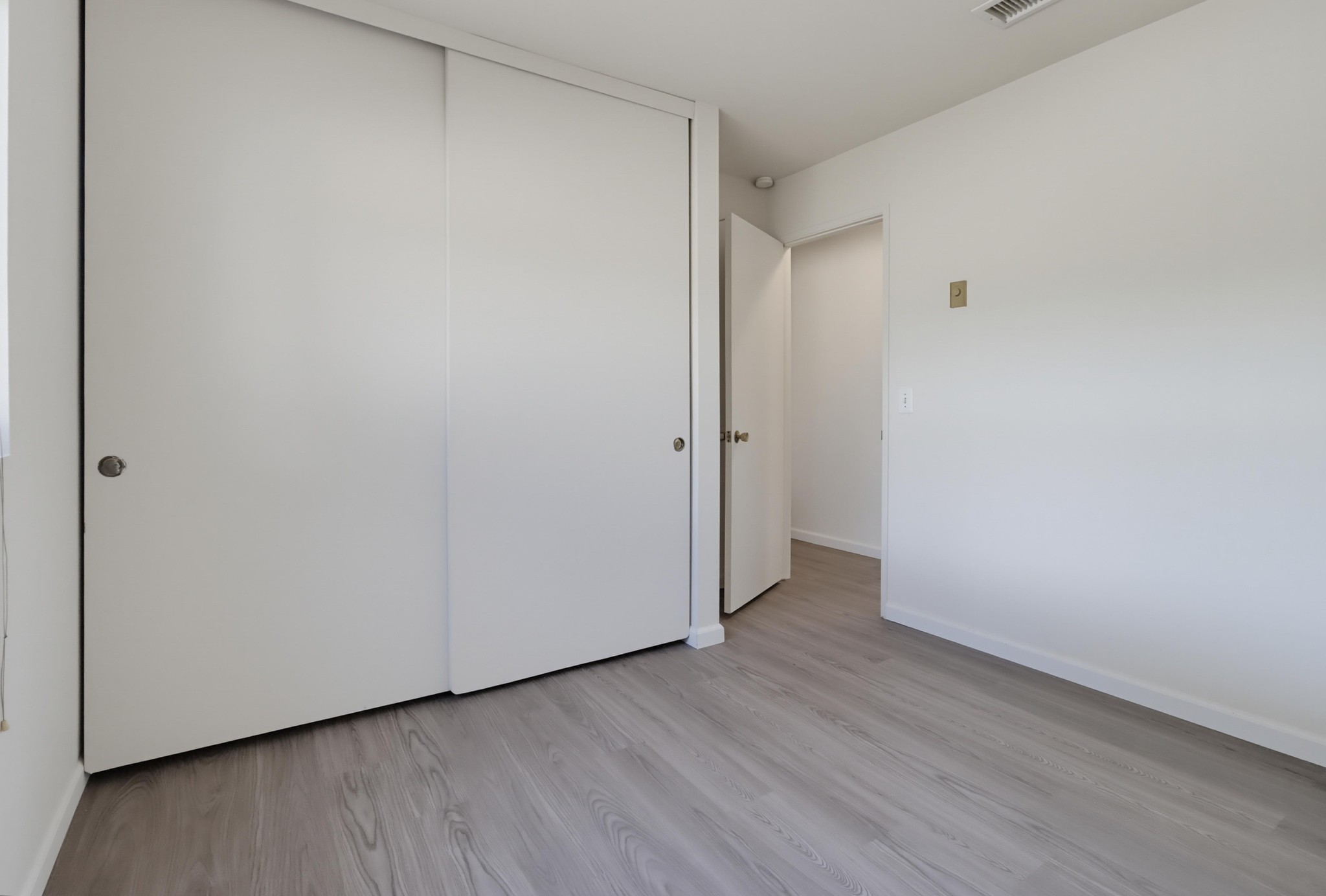 Virtual tour photo 42 of 59 for 8560 1/2 Winter Gdns Blvd