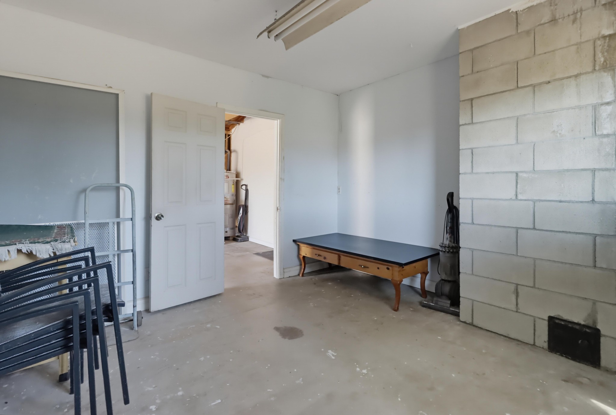 Virtual tour photo 45 of 59 for 8560 1/2 Winter Gdns Blvd